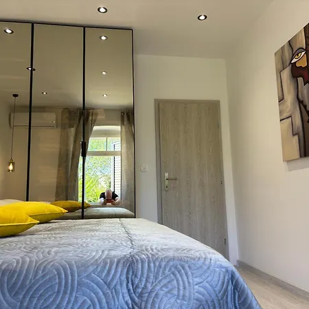 Marco Polo House Holiday home *