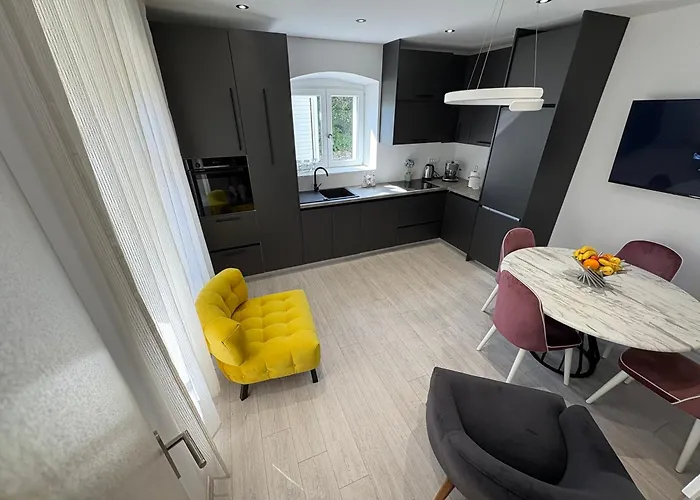 بيت للعطل Marco Polo House Grohote