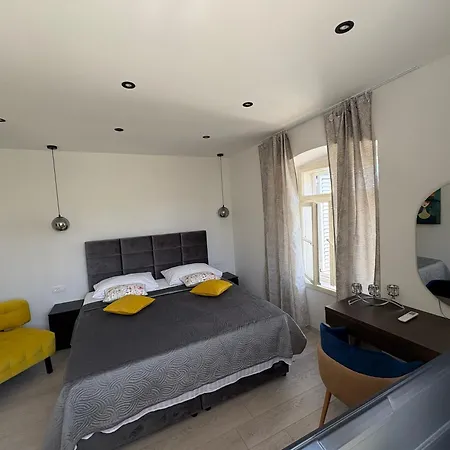 Marco Polo House بيت للعطل Grohote